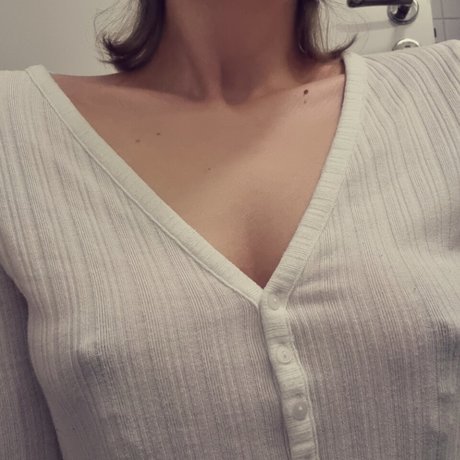 jovi fragole model pretty pictures