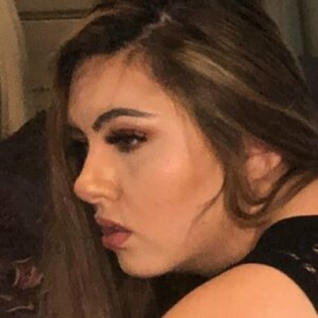 The Bella MKay perfect model pictures