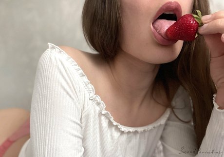 cosplay femboy onlyfans art nude photo