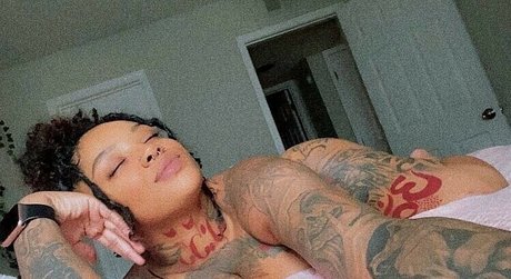 hurricane tori sex model pic