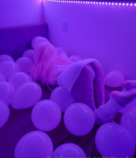 Vanilllathunder pretty actress gallery