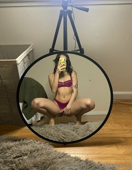 aalyssa star naked image