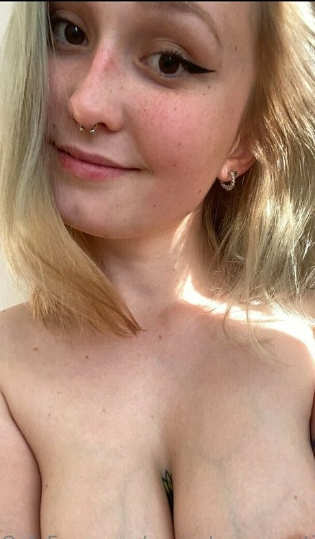 Sexiest Nurse Esme model xxx image