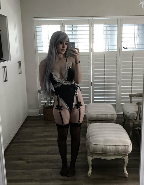 Moshpitmi star exclusive images