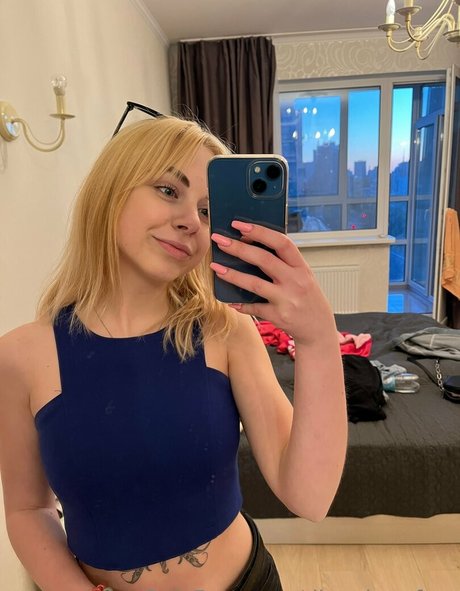 diana kuss model art pic