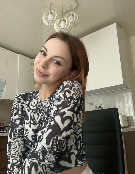 diana kuss model sexy pictures