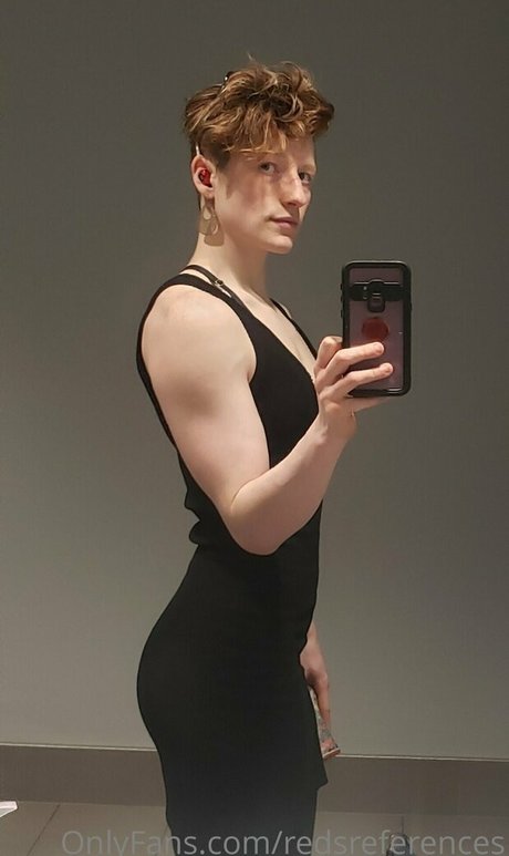 redsreferences erotic pornstar photo