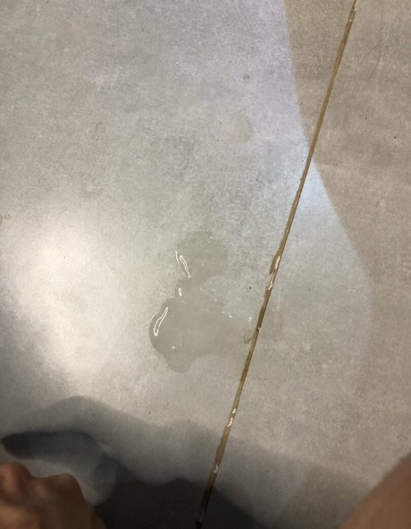 bruninhatgirl model pretty gallery