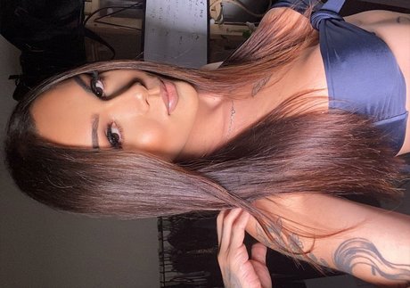 cougar milf onlyfans porn image