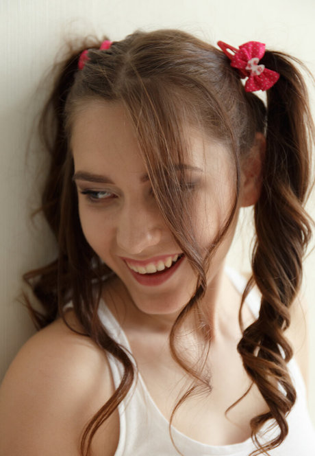 squat onlyfans erotic photo