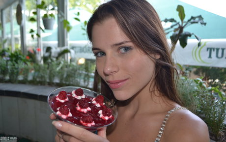 female popular onlyfans free porn galleries