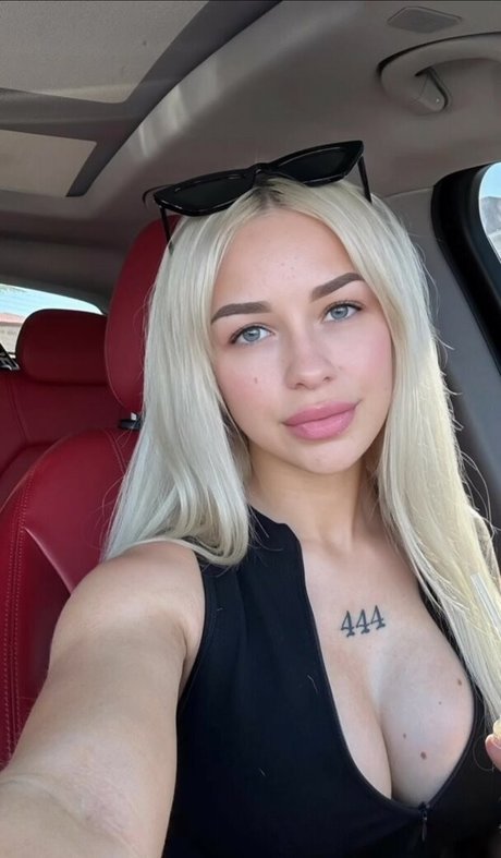 lindseyparanormal nudes actress gallery