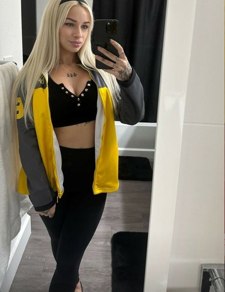 lindseyparanormal nude pornstar galleries