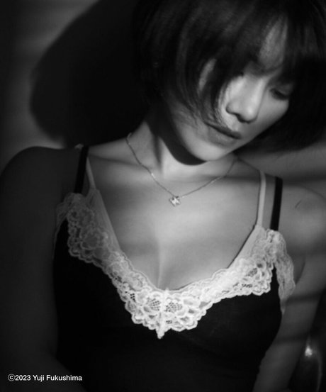 Narumi Ohkawa sexy actress pics