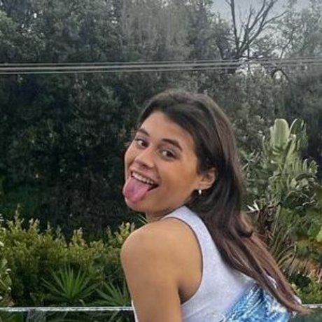 loochibabi pornstar nude gallery