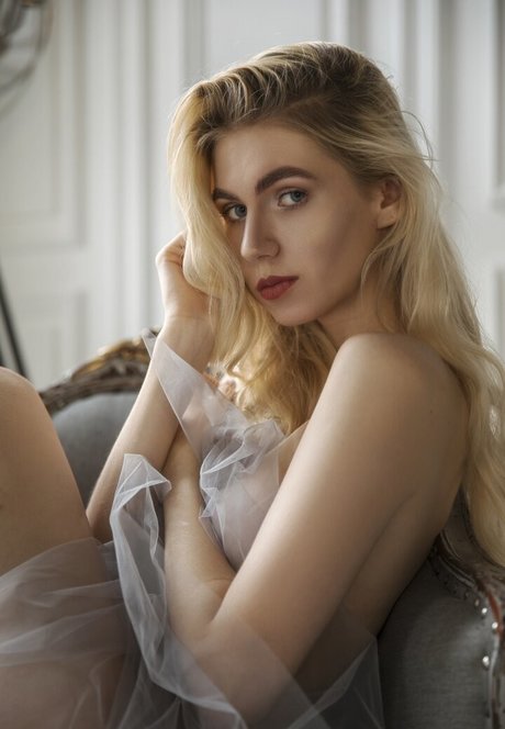 sex girls onlyfans art naked galleries