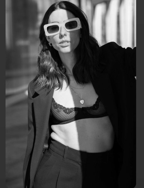 Jade Catta Preta beautiful pornstar pics