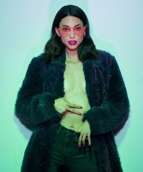 Jade Catta Preta xxx actress galleries