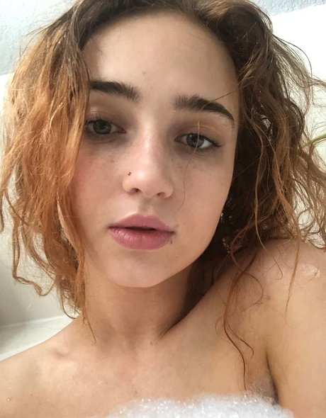 Scarlett Somebody sexy model archive