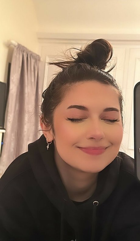 ebony smoking onlyfans pornographic galleries