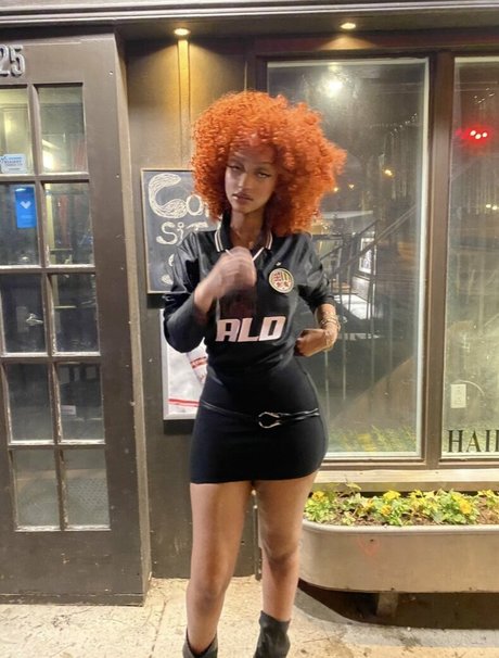 Solaya Ismail star free photo