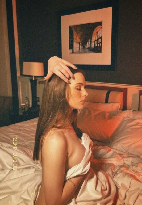 Leron Baron exclusive actress pic