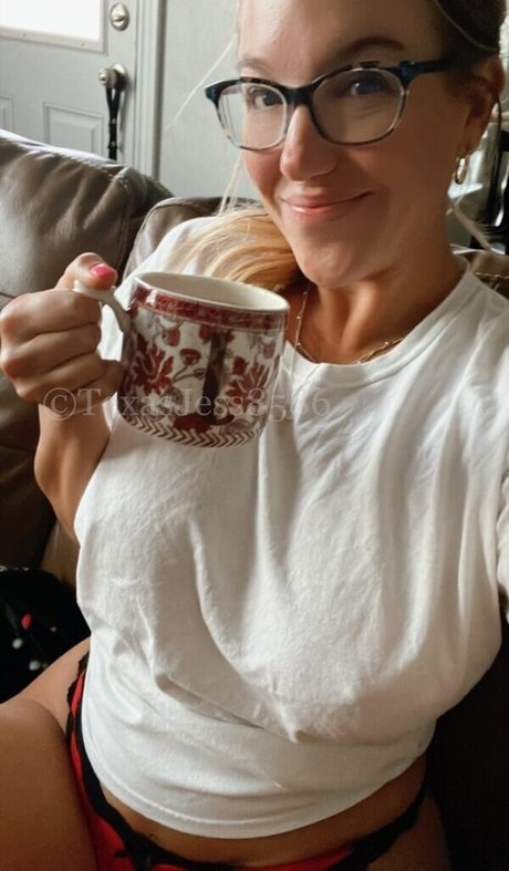 hairy legs onlyfans art naked photos