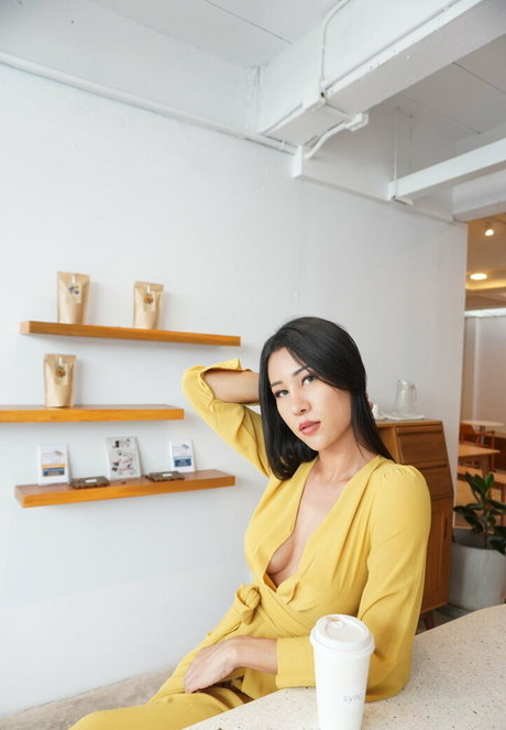 Cartooncandy beautiful model gallery