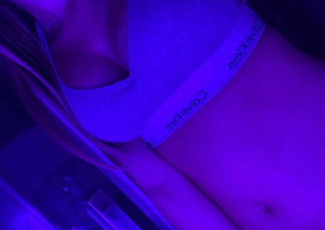 niky zlobidlo sexy star image