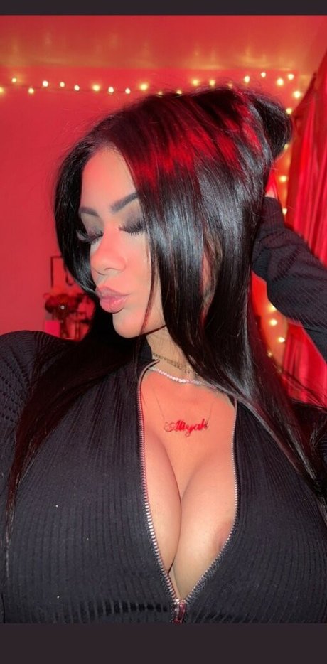 Hottanbarbie exclusive model pictures