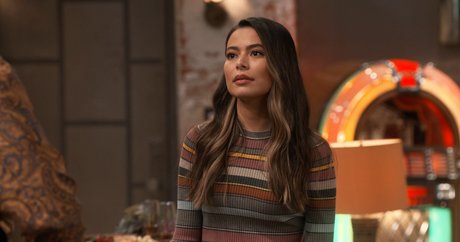 Miranda Cosgrove adult star gallery