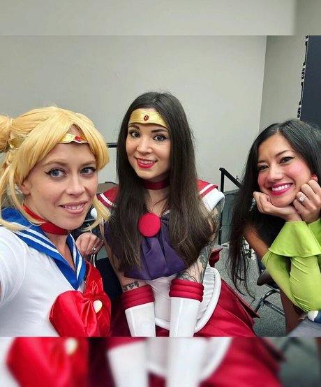 Melonie Mac star sexy picture