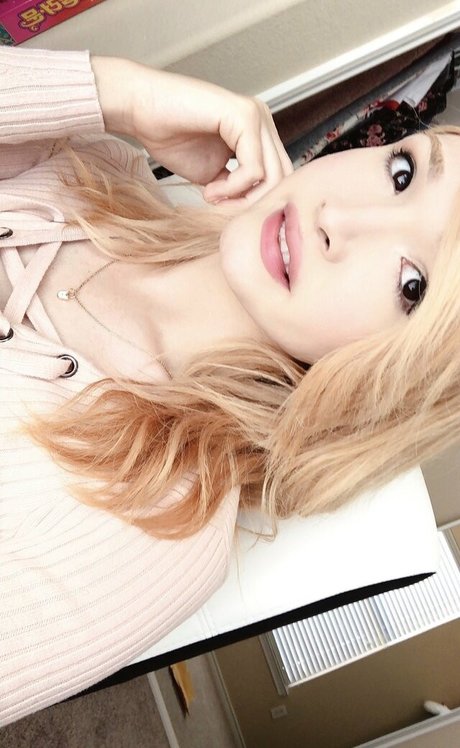 arianaangelsxo free pornstar gallery