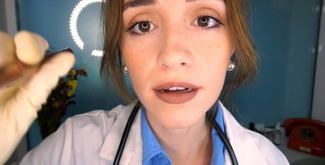 Sarah Lavender star exclusive pic