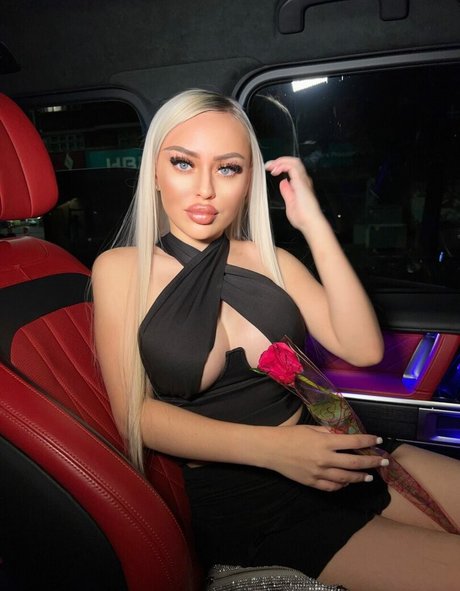 Alicia Bell pornstar xxx photo