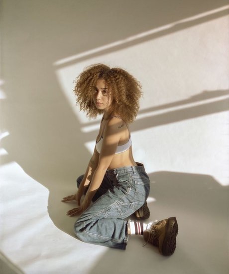 xulanichristine sex star img