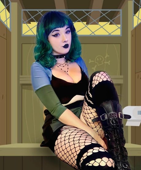 Biologistinbeauty hot star picture