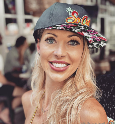 hollyhotwifevip top pornstar photos