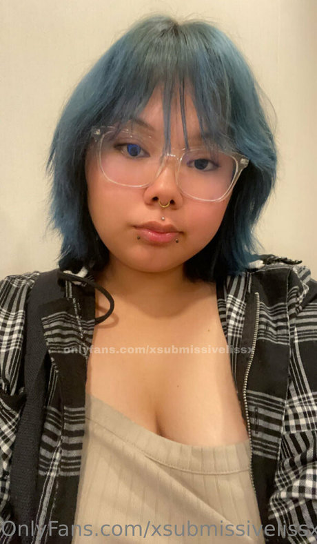 xsubmissivelissx beautiful model photo