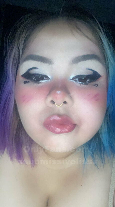 xsubmissivelissx hot actress image