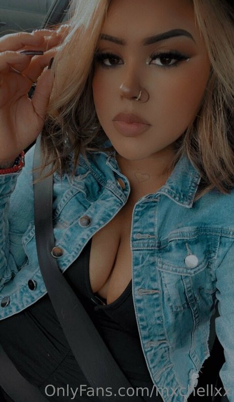 mxchellxx model nice photo