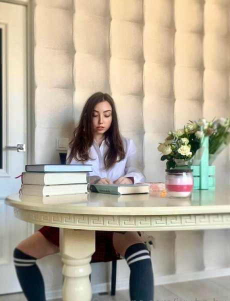 petite girls onlyfans hot naked pic