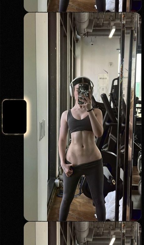 anal asian onlyfans naked image