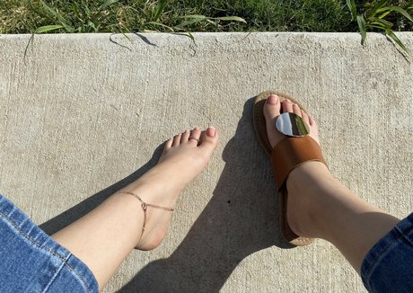 Cytltx nude actress pics