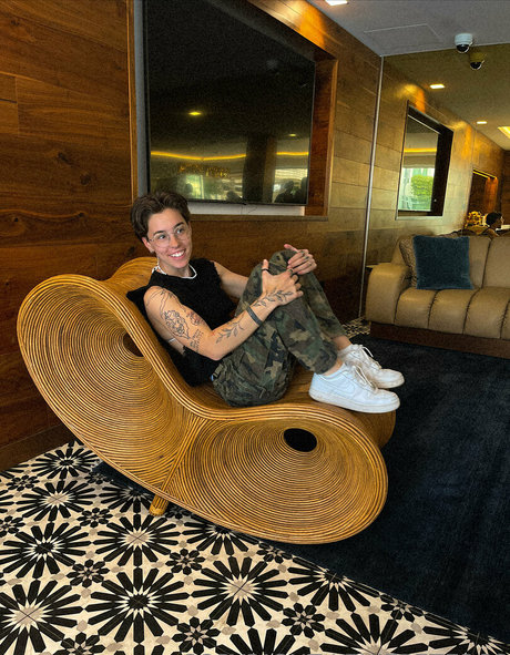 chicks with dicks onlyfans beautiful porn galleries