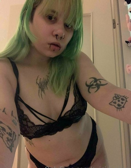 suicidyalice pornstar naked archive