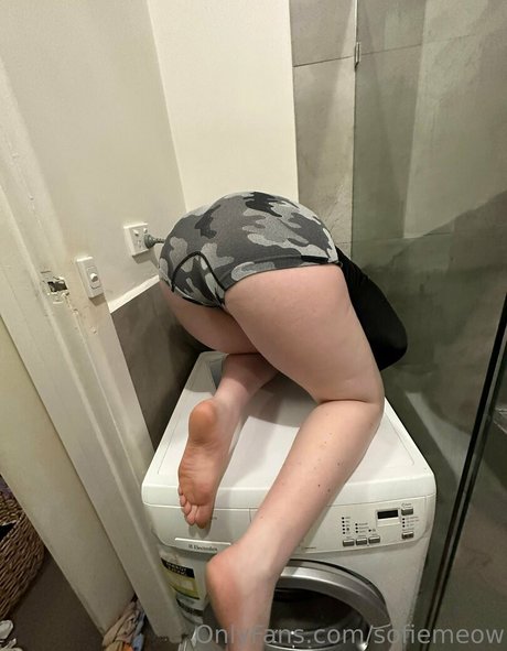 sofiemeow star top pic