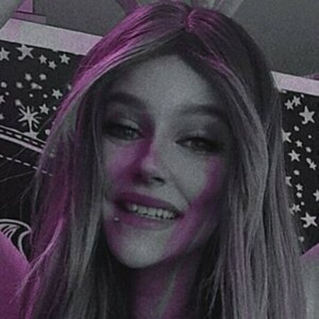 lotjeof nudes actress galleries