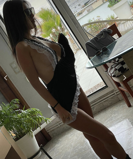 Sandra Escuer naked pornstar pictures