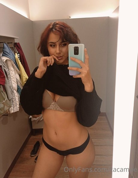 cacamoe model free photo